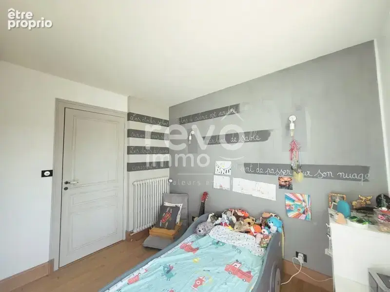 Maison de plain-pied 3 chambres avec T2 indépendant - Jardin - photo 8