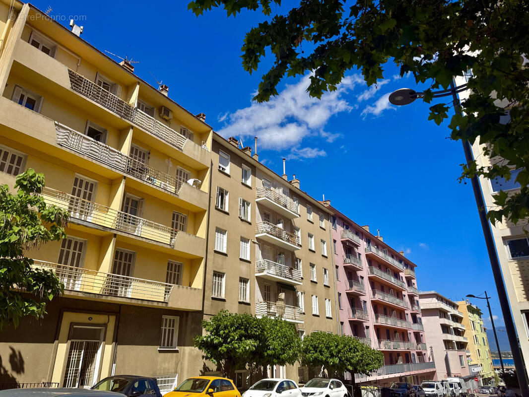 Appartement à AJACCIO