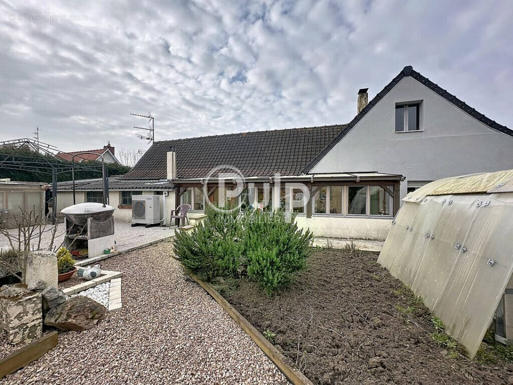 Maison à SAILLY-FLIBEAUCOURT