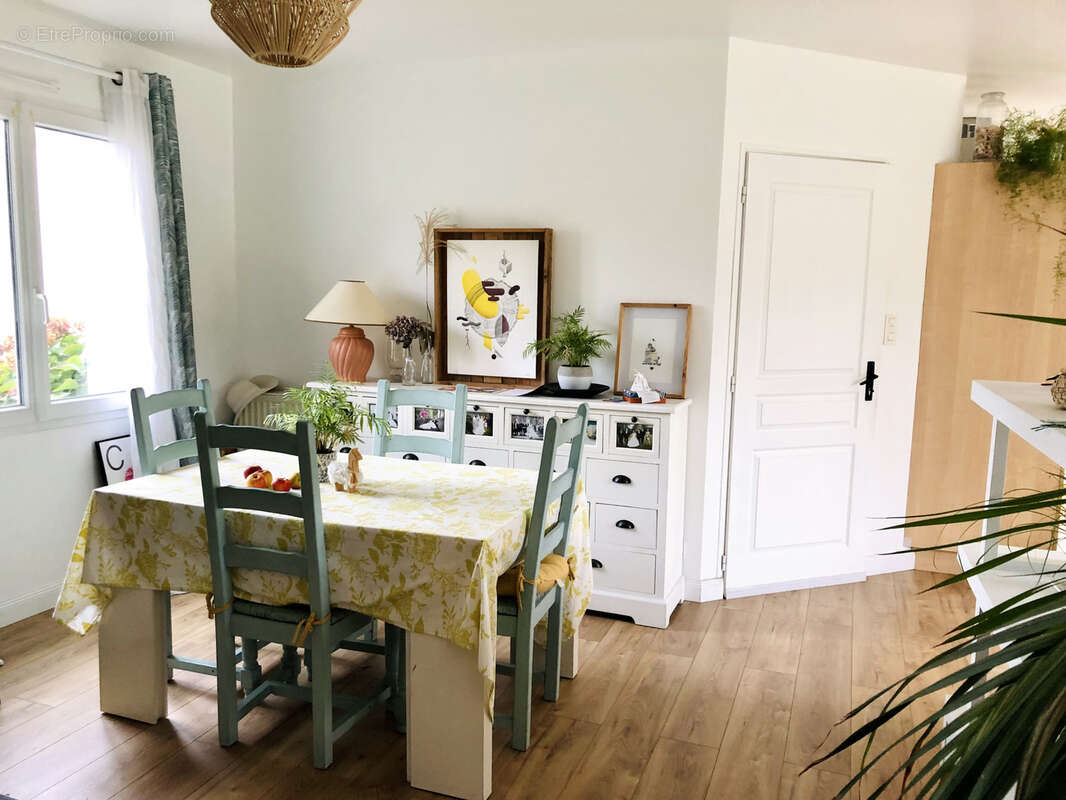 Maison à LES HERBIERS