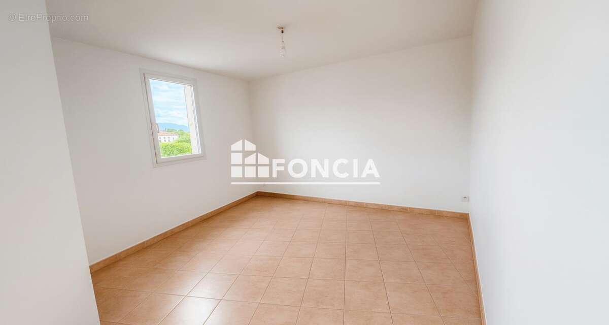 Appartement à HYERES