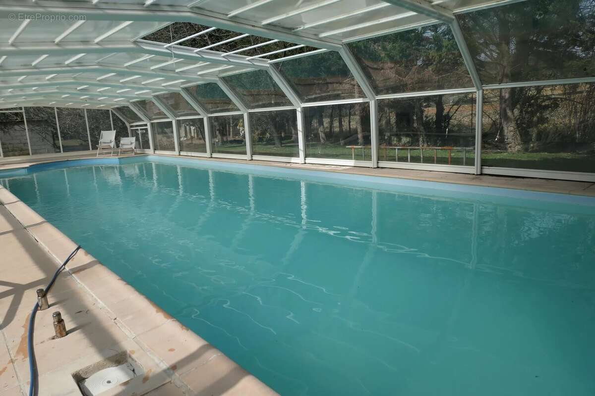 Maison à SAINT-JULIA