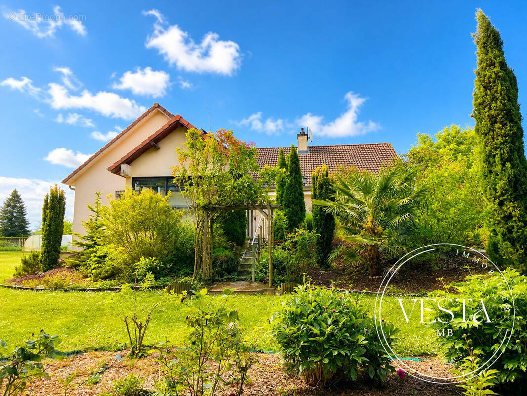 Maison à LABERGEMENT-FOIGNEY
