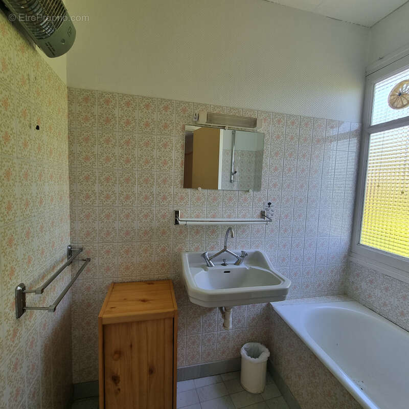 Appartement à SAINT-GENIEZ-D&#039;OLT