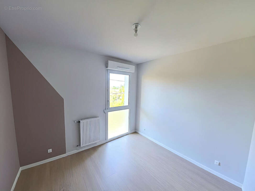 Appartement à MIONS