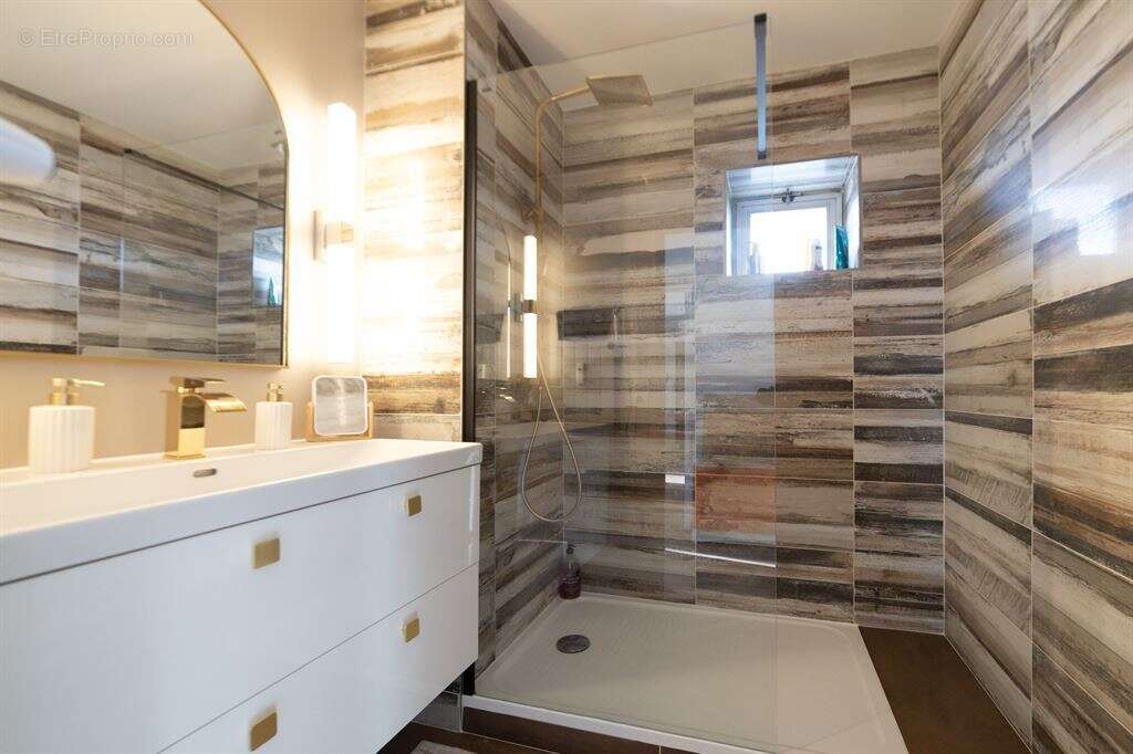 Appartement à CHAMALIERES