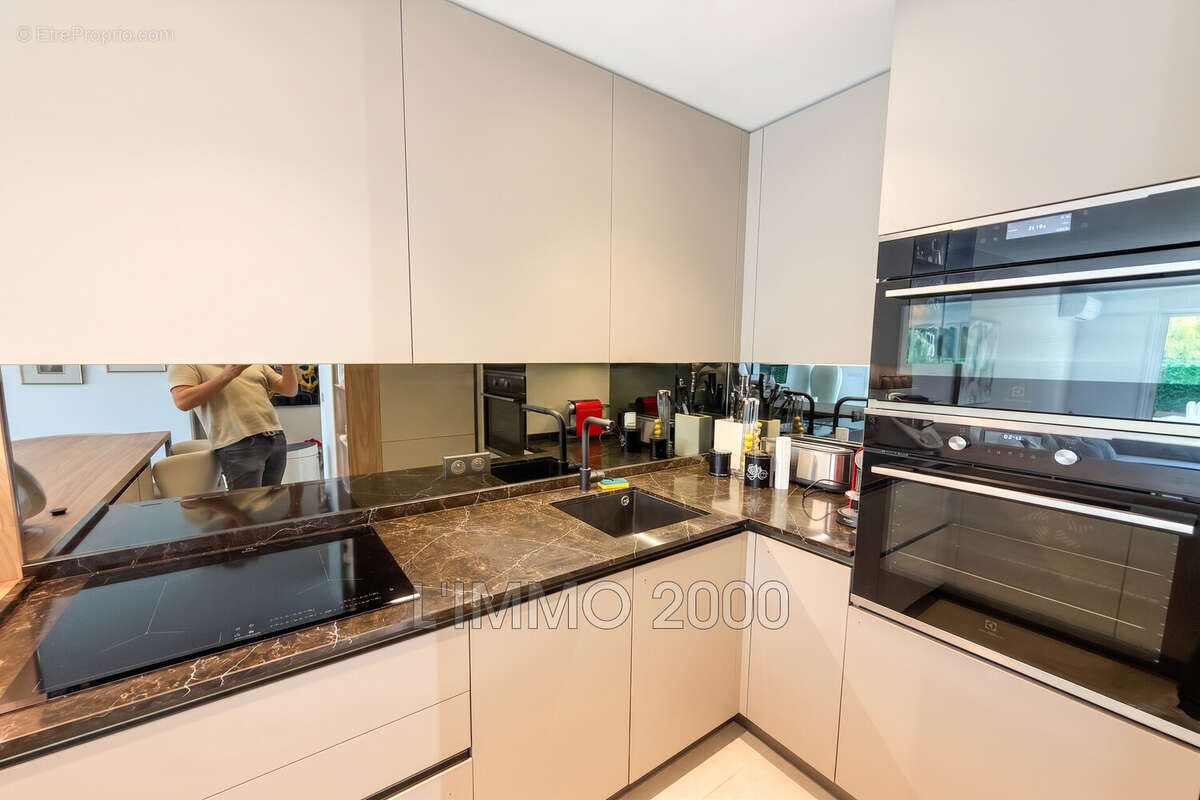 Appartement 55 m² à Antibes  - photo 5