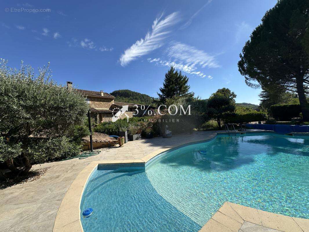 Maison à SAINT-SEBASTIEN-D&#039;AIGREFEUILLE