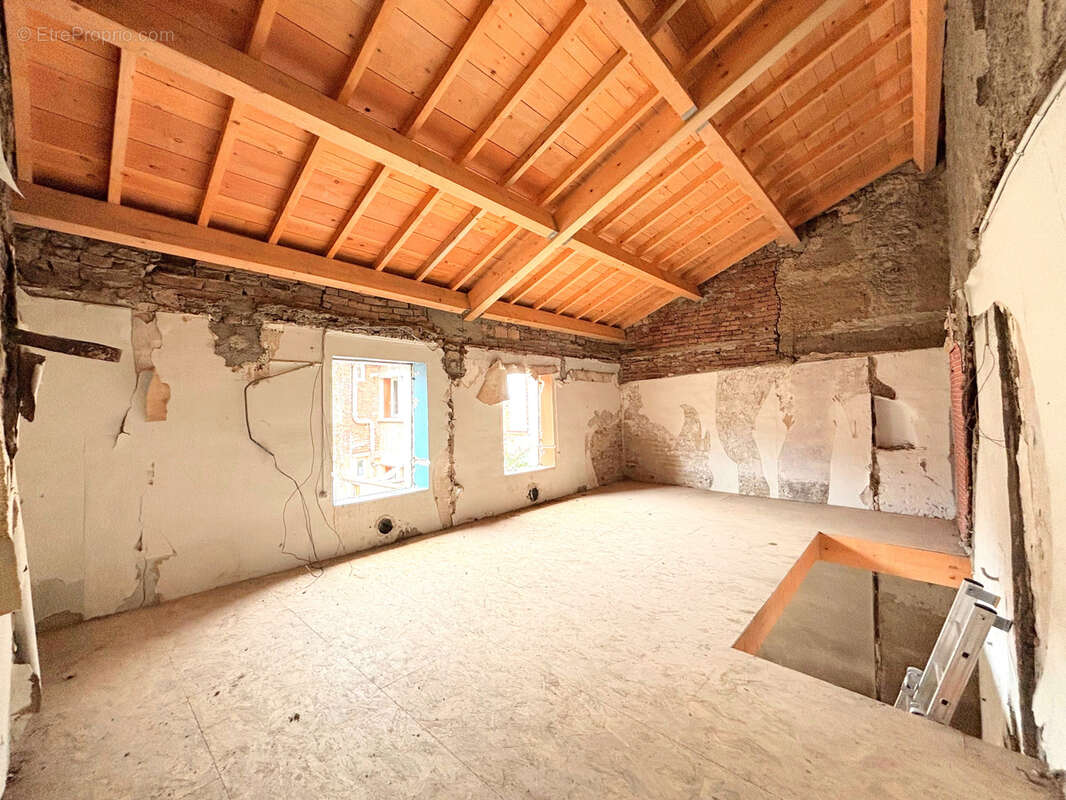 Maison à SAINT-GALMIER