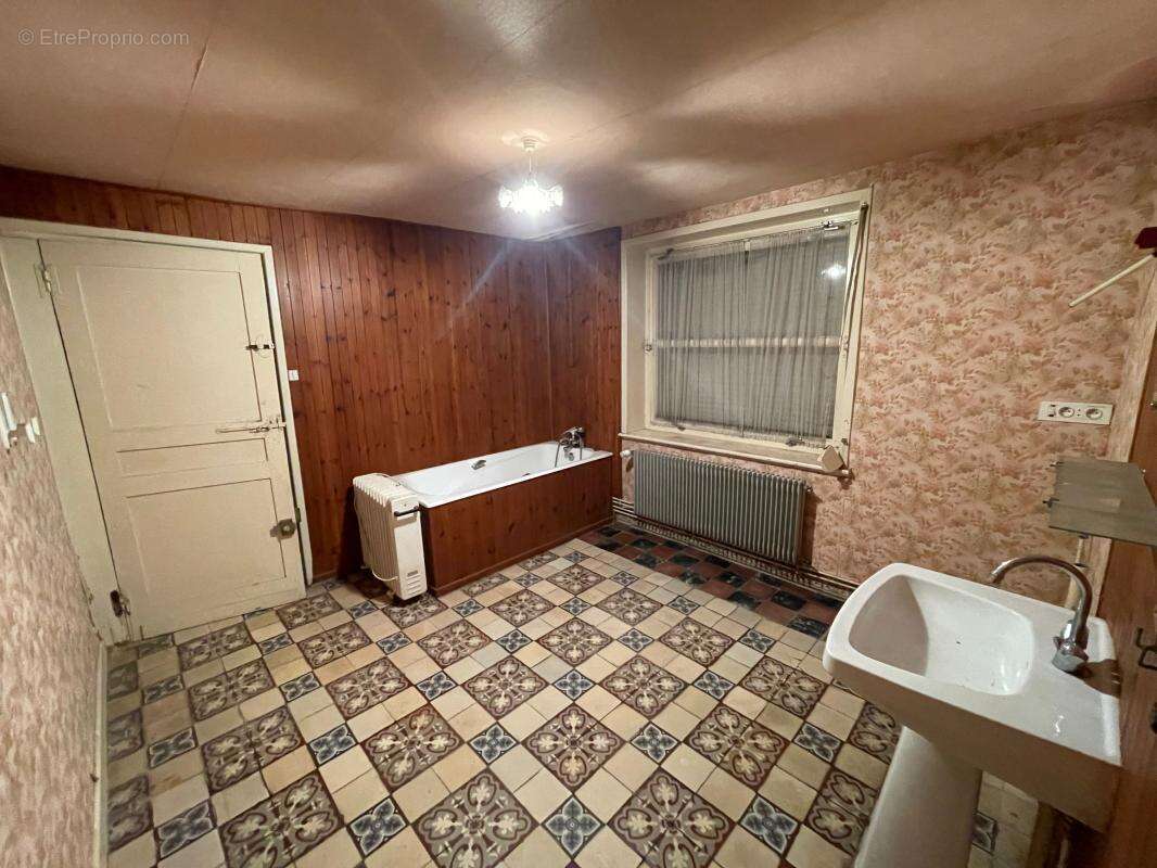 Maison à MONS-EN-PEVELE