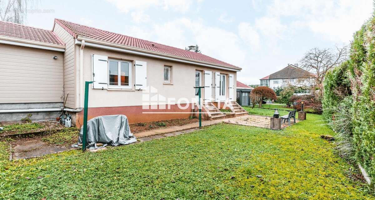 Maison à NOVEANT-SUR-MOSELLE