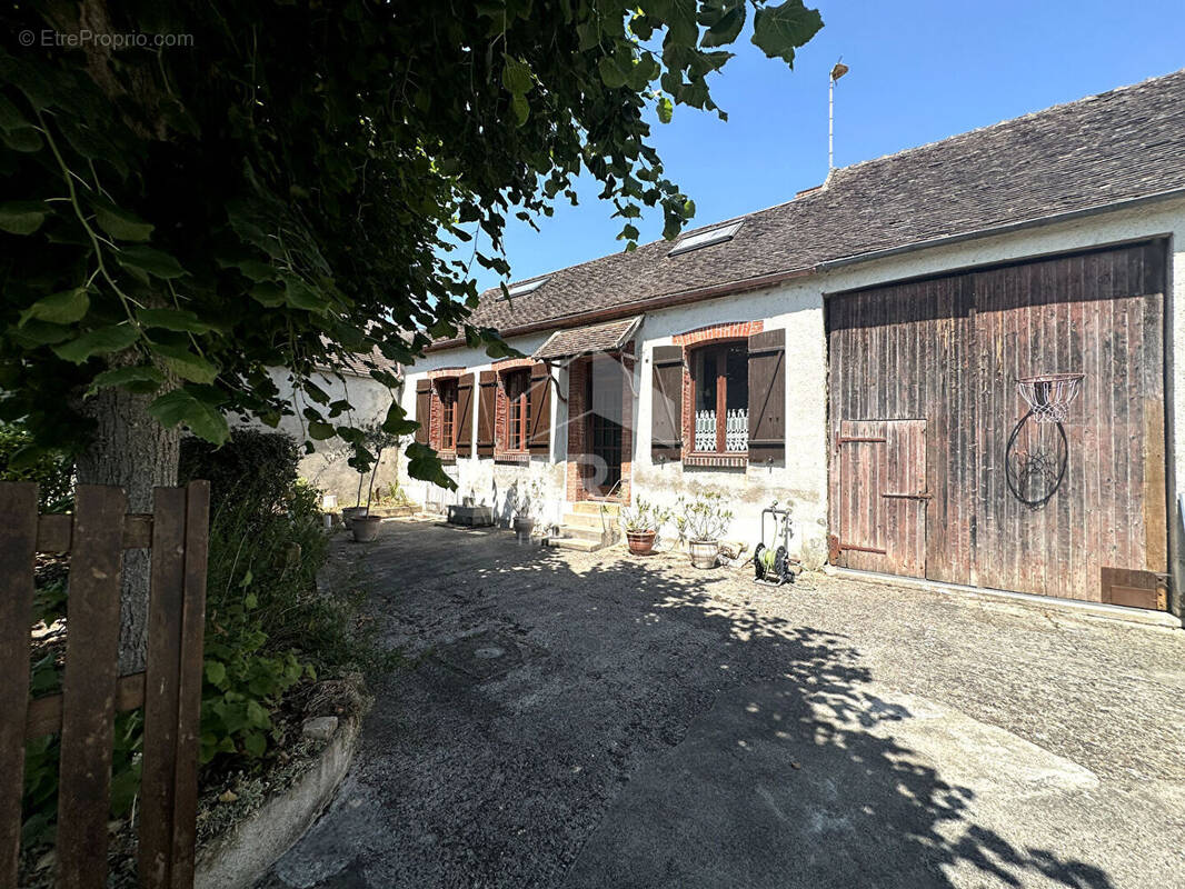 Maison à MAROLLES-SUR-SEINE