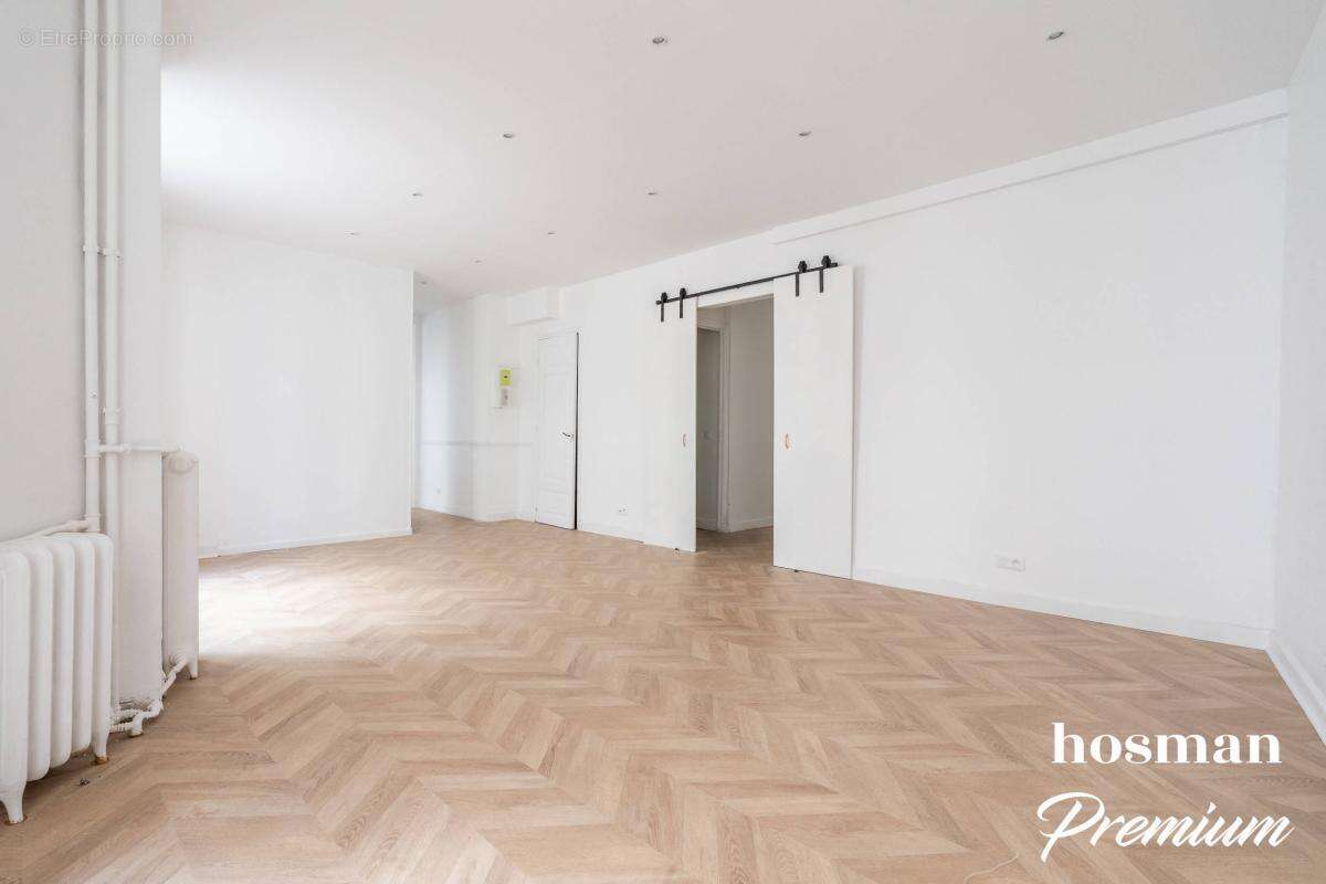 Appartement à PARIS-7E
