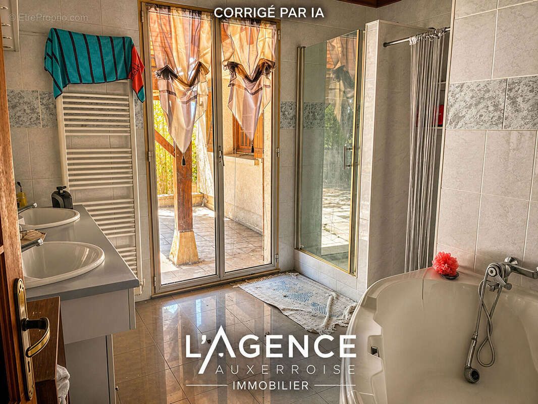 Une propriété de caractère avec maison d'amis, piscine couverte et parc arboré - photo 7