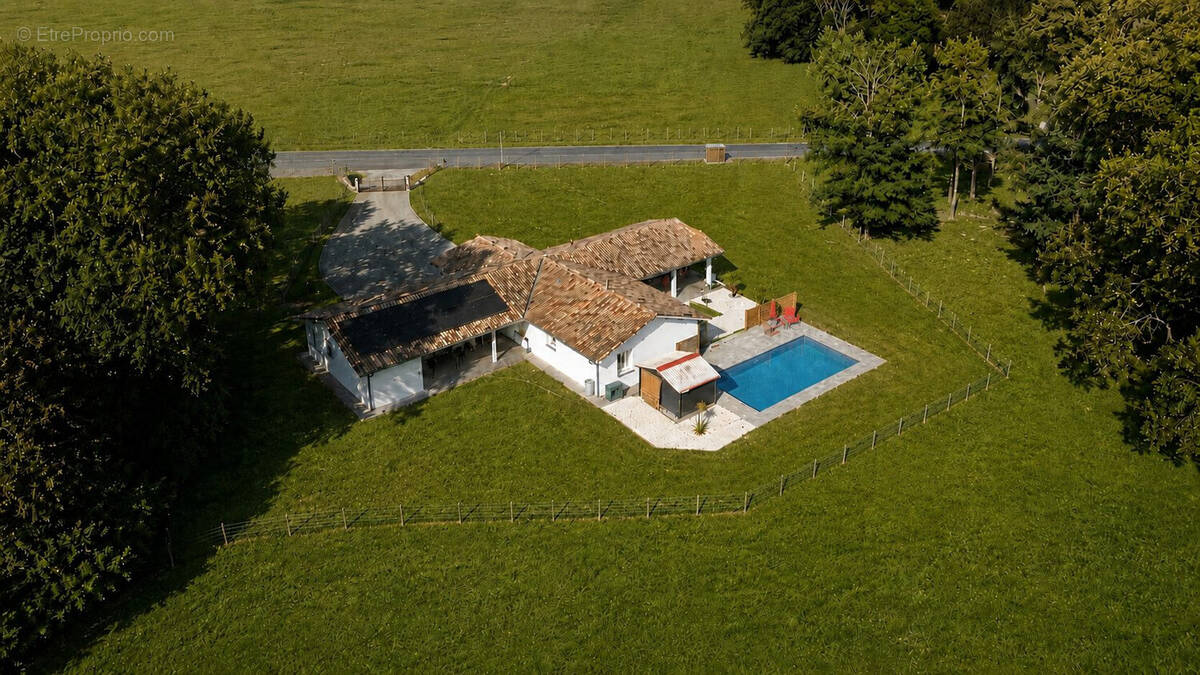 Maison à SAINT-VINCENT-DE-PAUL