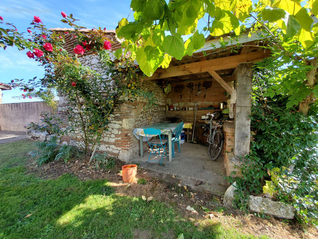 Maison à GRANGES-SUR-LOT