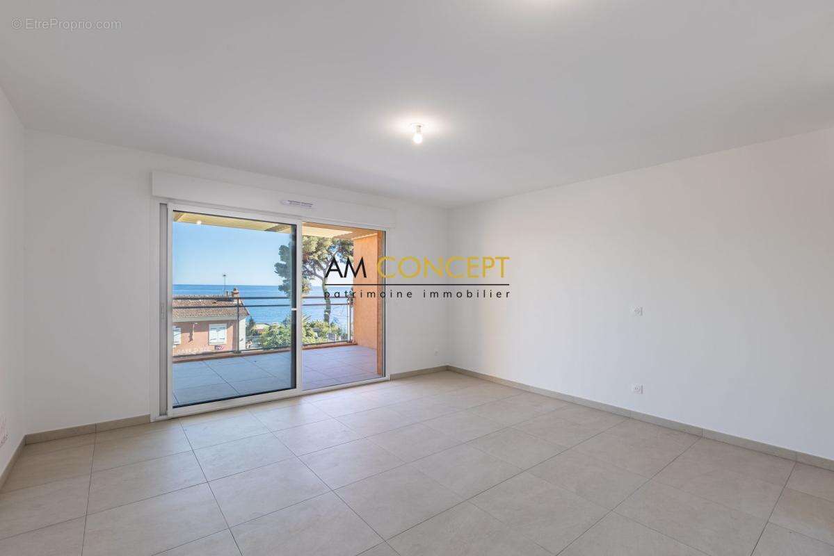 Èze - superbe 2 pièces vue mer en résidence de prestige - photo 6