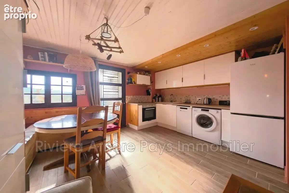 Maison 3 pièces 37 m² à vendre à Saint-Antonin (06260) - photo 9