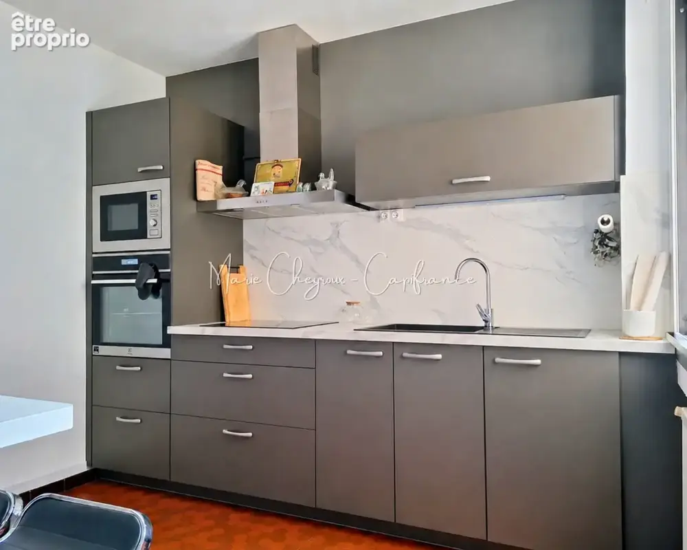 T2 avec balcon, vue dégagée & parking – résidence chambord – brive (19) - photo 5