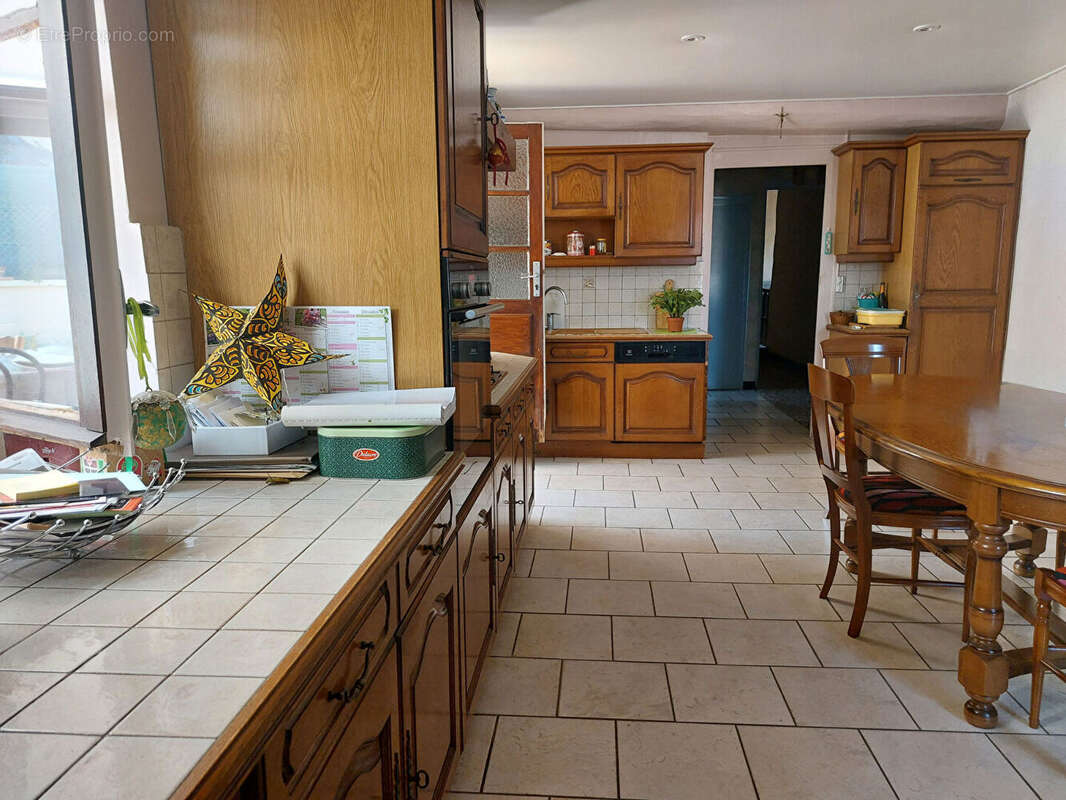 Maison à POUILLY-LE-MONIAL