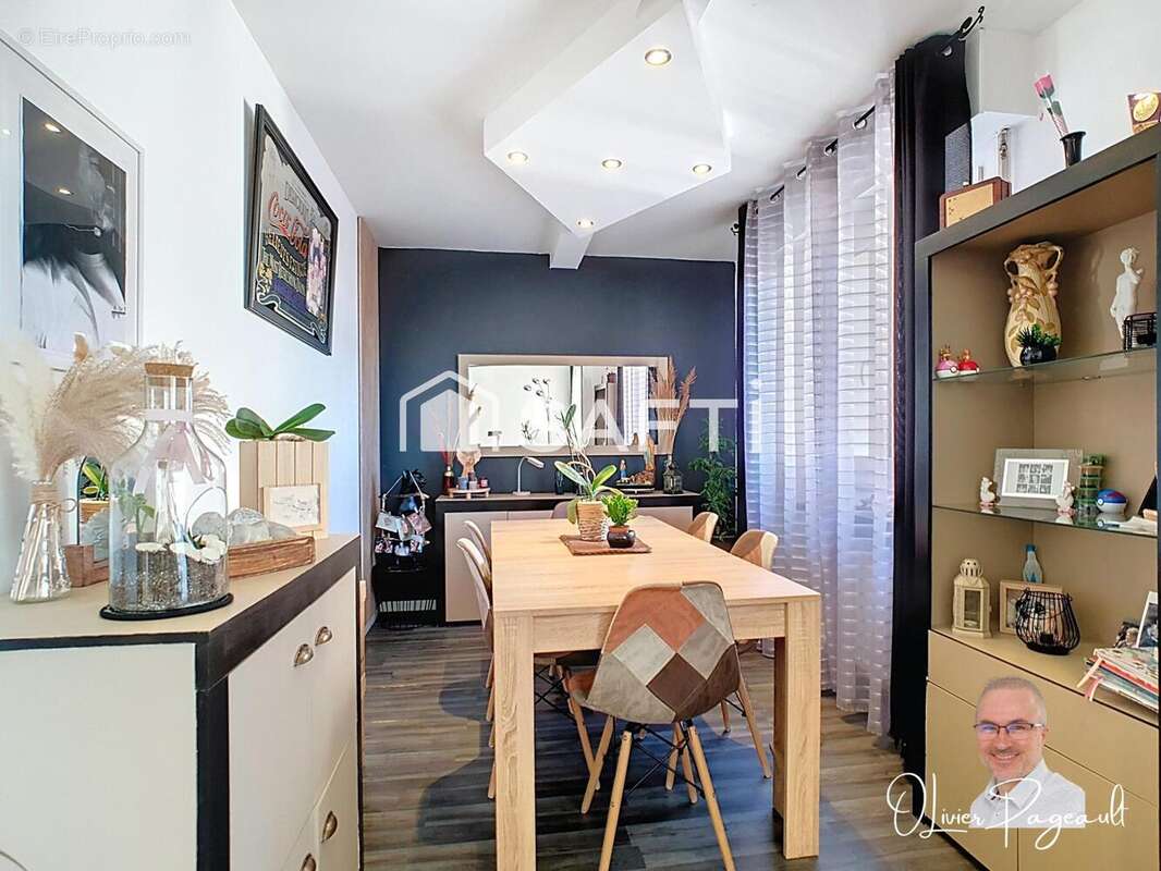 Photo 4 - Appartement à LYON-8E