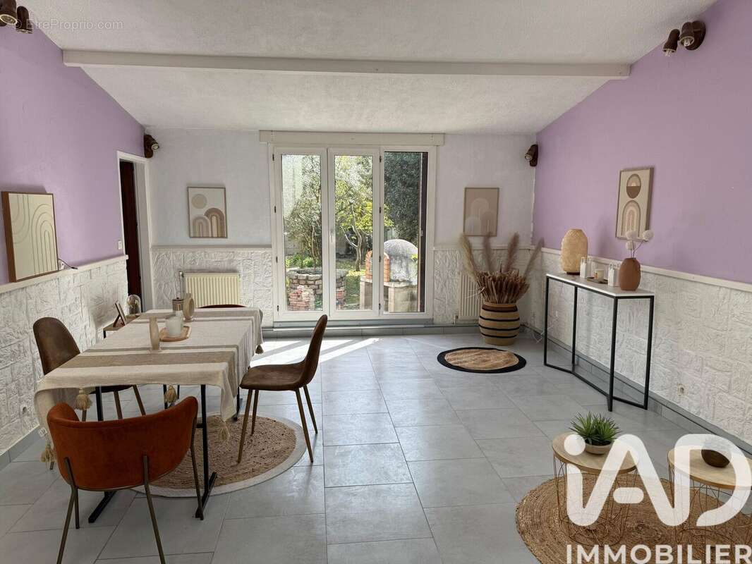 Photo 3 - Maison à MONTIGNY-LES-CORMEILLES