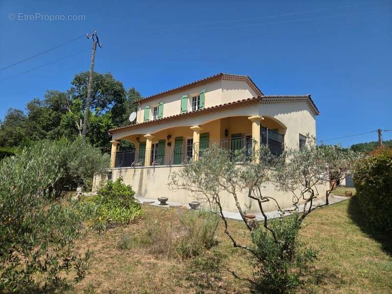 Maison à CENDRAS