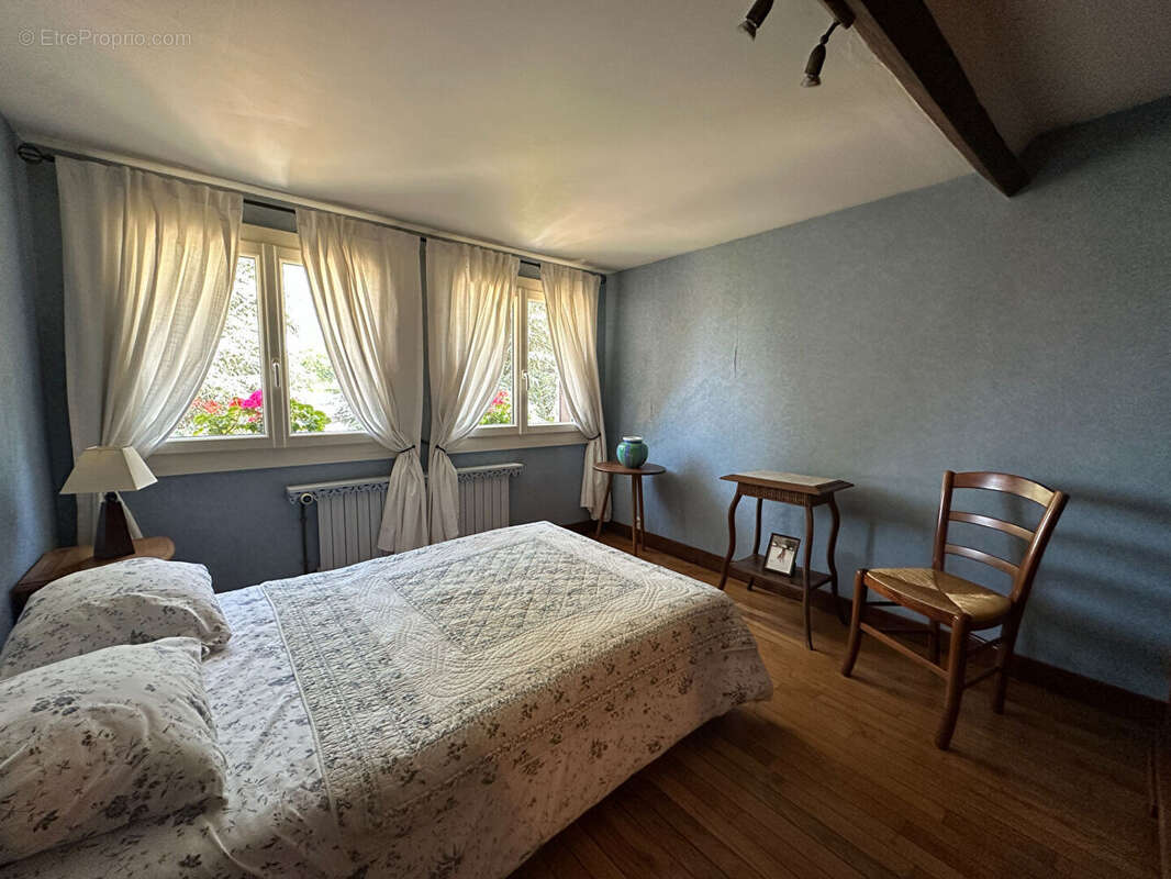 Maison 96m² à oncy-sur-école - photo 10