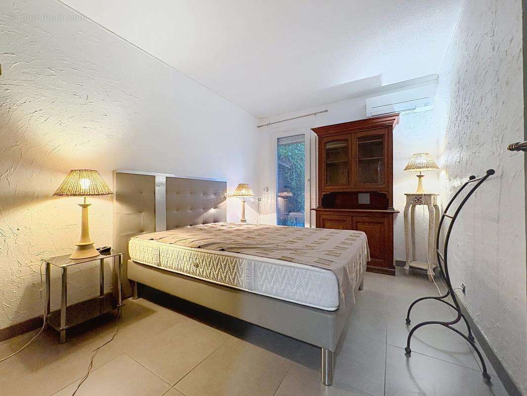 Appartement à MARSEILLE-12E