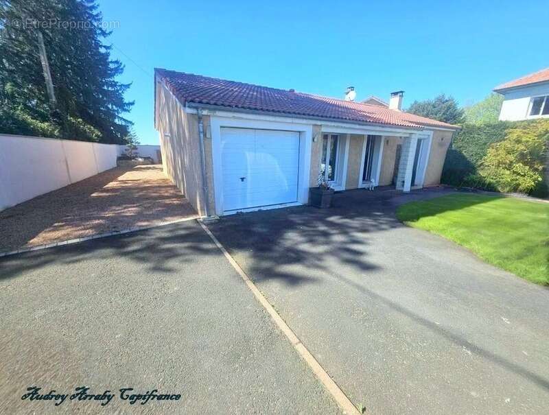 Maison à LEZOUX