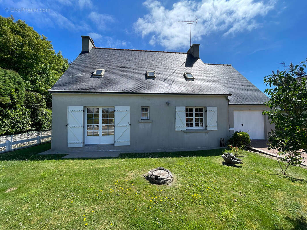 À vendre - Maison traditionnelle à Fouesnant - 109 m² habitables - photo 18