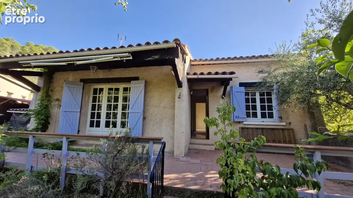 Photo Maison à Le Luc au prix de 244 000€