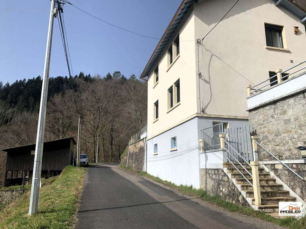Maison 96 m² à Cornil  - photo 8