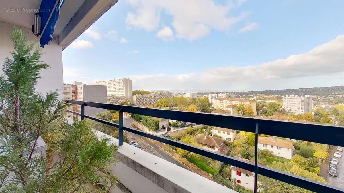 Appartement à CALUIRE-ET-CUIRE