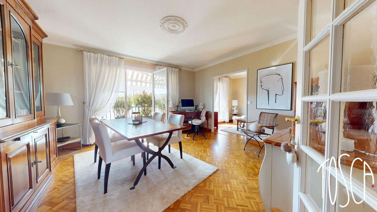 Appartement à THIAIS