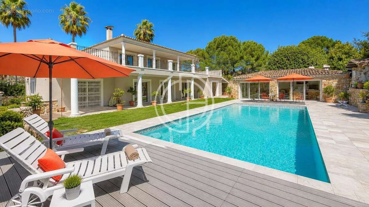 Maison à MOUGINS