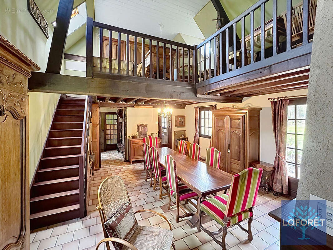 Maison à BERNAY