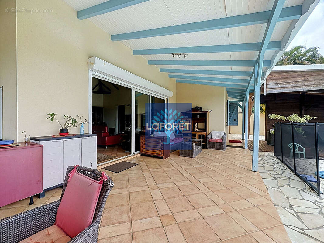 A vendre : Maison T5 à Acajou au Lamentin - photo 4
