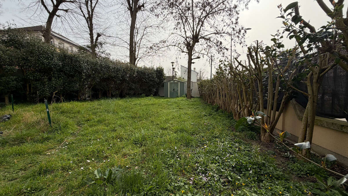 Appartement à LIVRY-GARGAN
