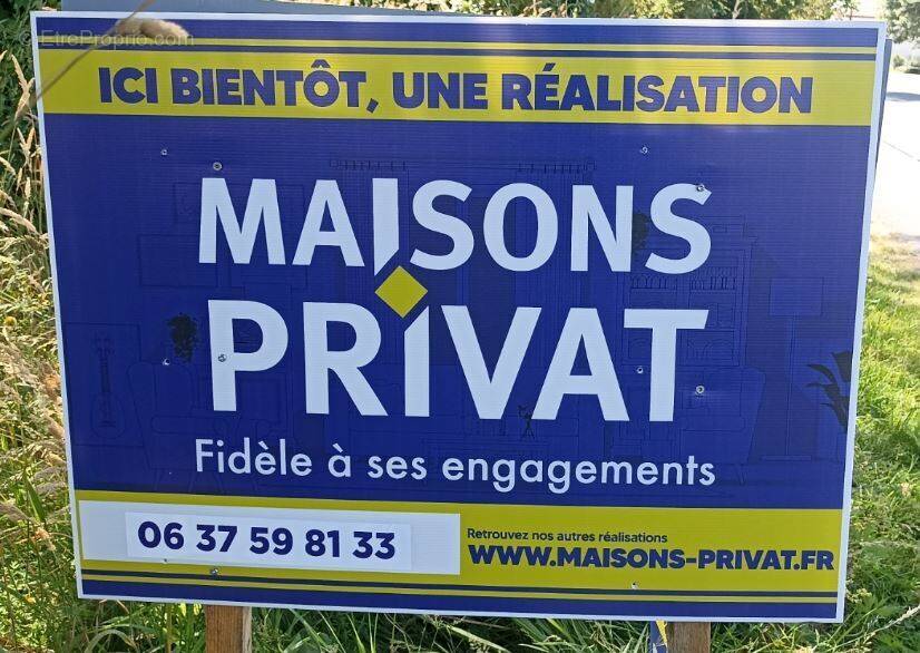 Terrain à LA ROCHE-SUR-YON