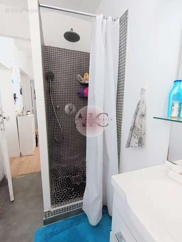 Appartement à FAYENCE