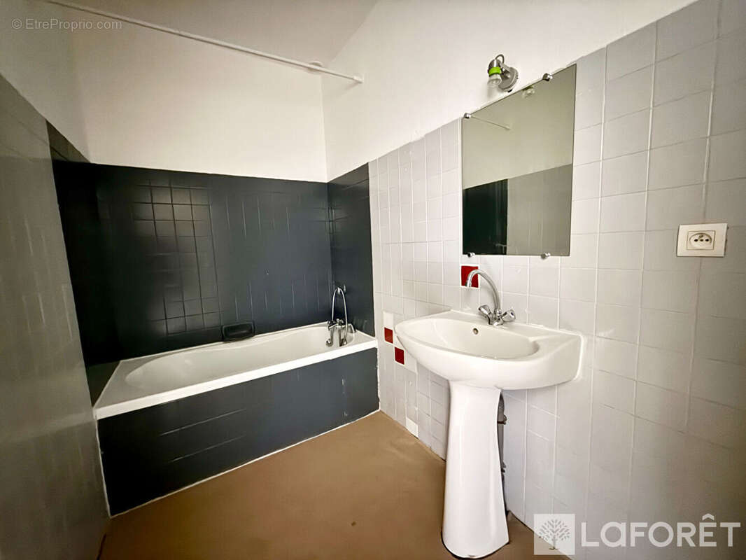 Appartement à CERONS