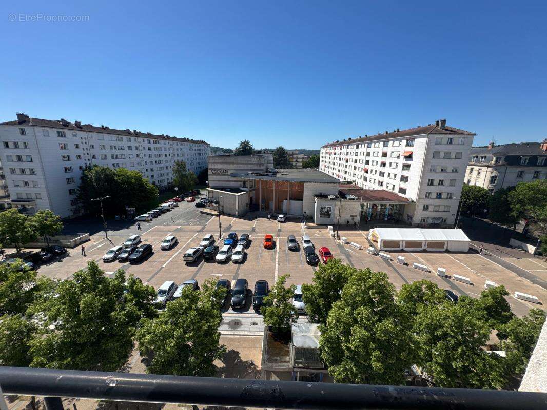 Sublime appartement face au theatre avec ascenseur devant la porte !! - photo 2