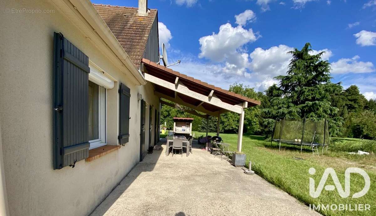 Maison 177 m² à Coincy  - photo 2