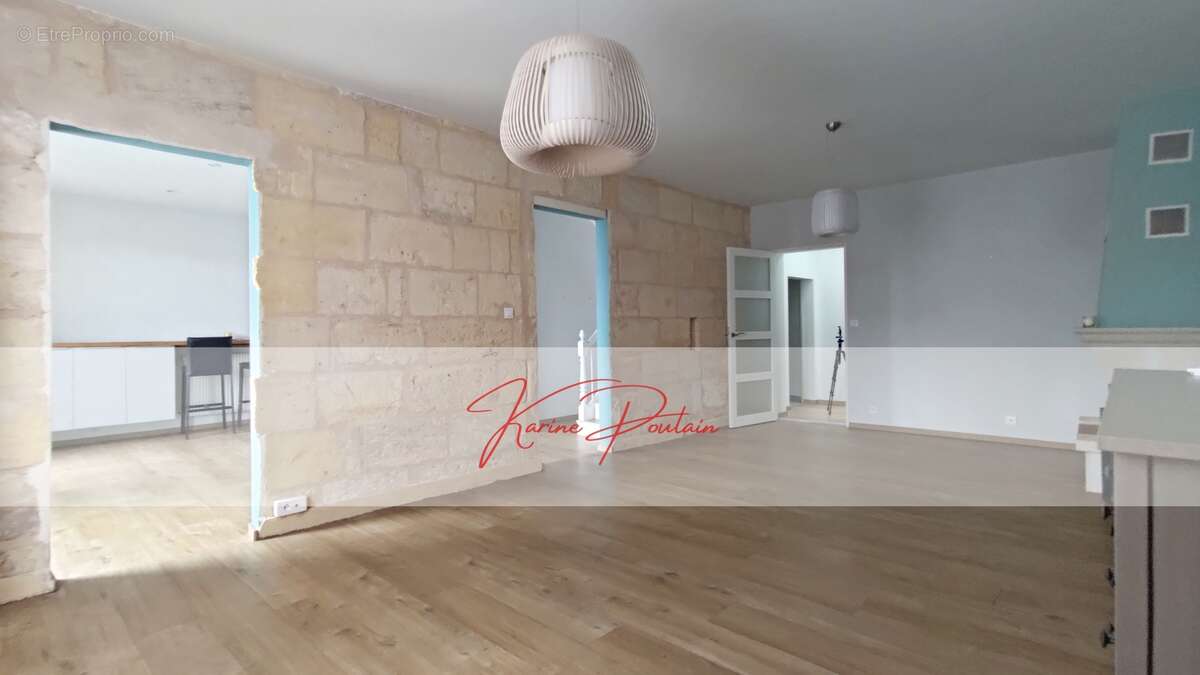 Maison à SAINT-LOUBES