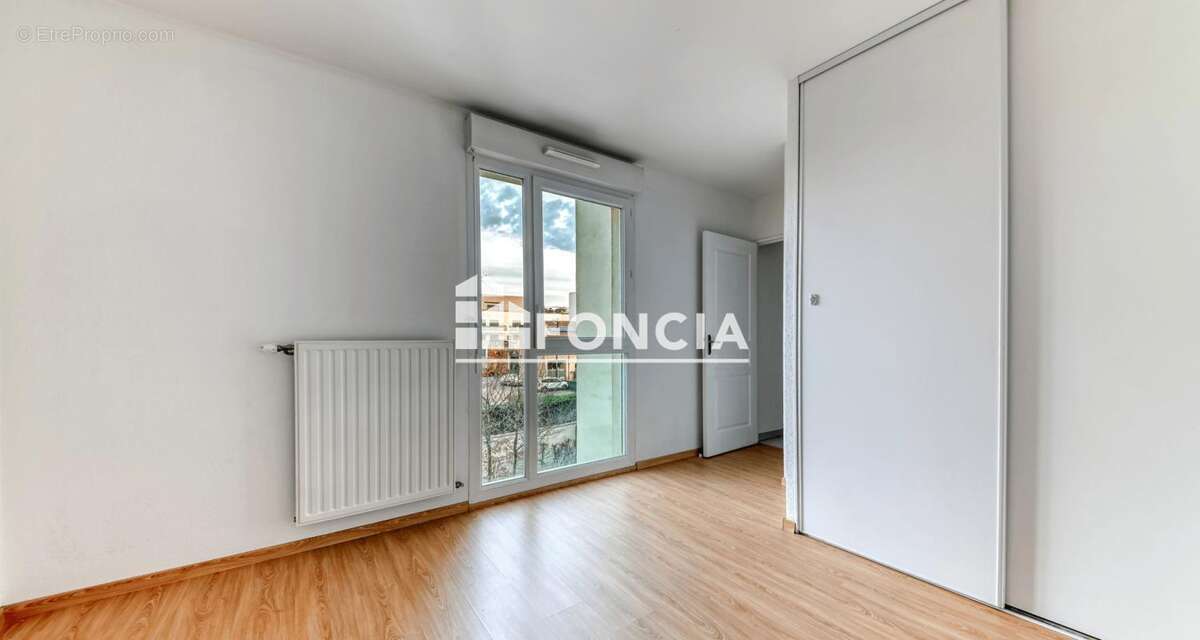Appartement à LYON-8E