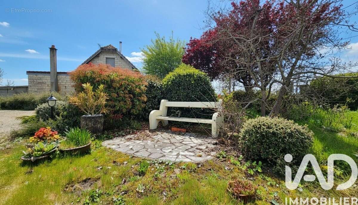 Maison 76 m² à Vallenay  - photo 3
