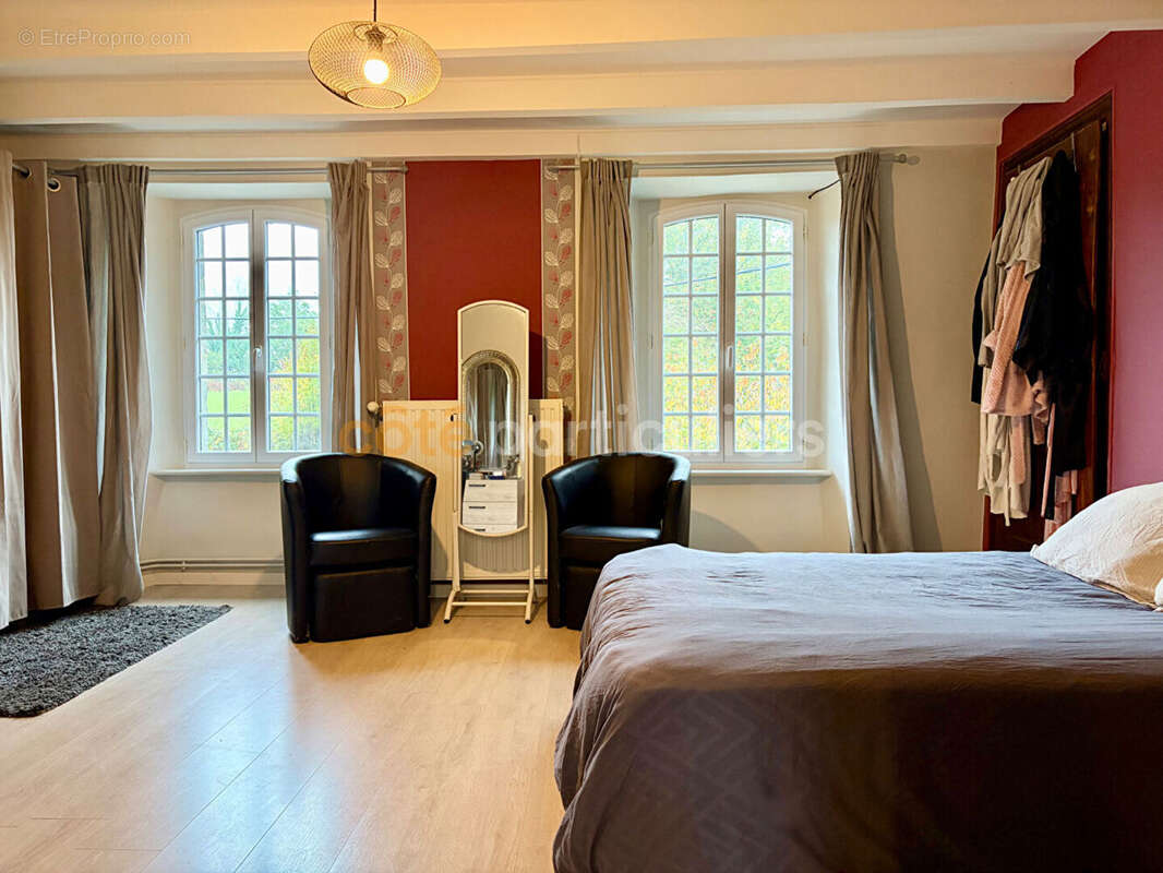 Charmante maison en pierre - MONTPINCHON - photo 10