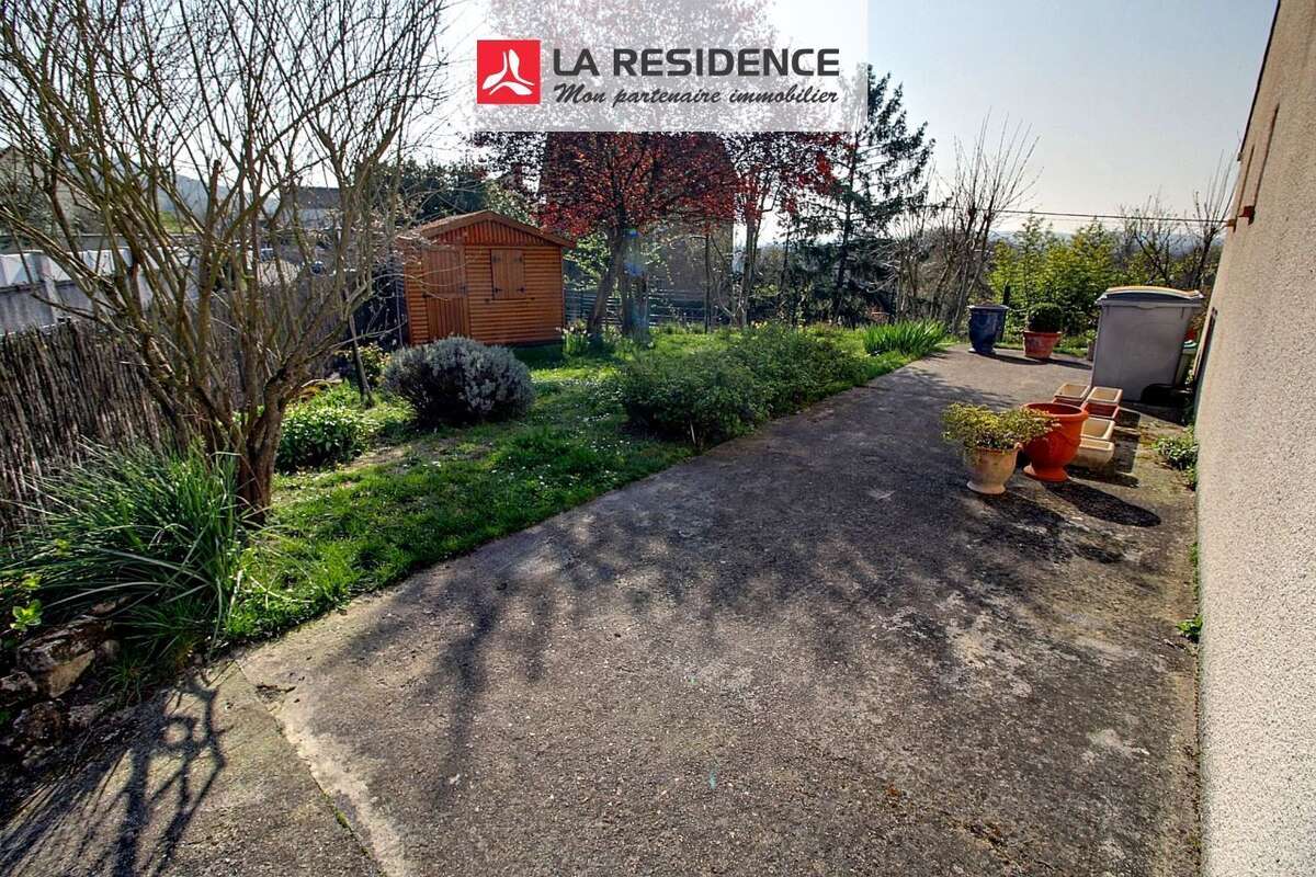 Maison à VAUX-SUR-SEINE