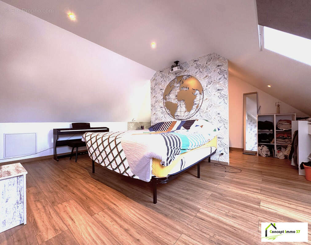 Maison à MONTLOUIS-SUR-LOIRE